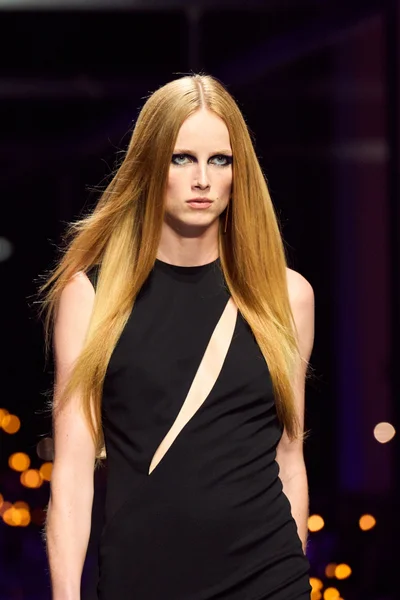 Look 4